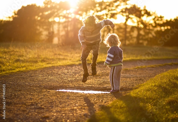 Obraz jumping puddles