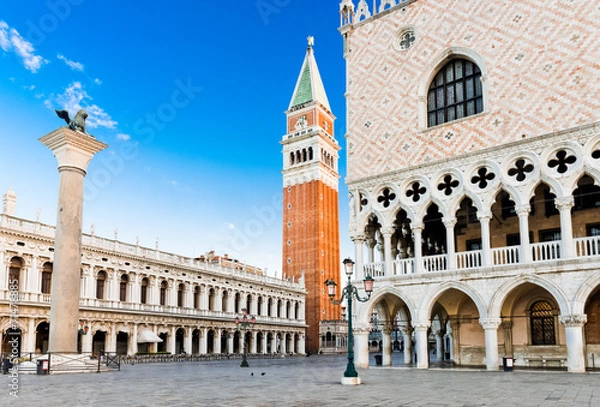 Obraz  San Marco square in Venice, Italy early in the morning