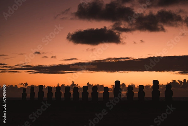 Fototapeta Fifteen moai at the restored ceremonial site of Ahu Tongariki on Easter Island (Isla de Pascua) (Rapa Nui), Chile. at sunrise silhouette in the morning