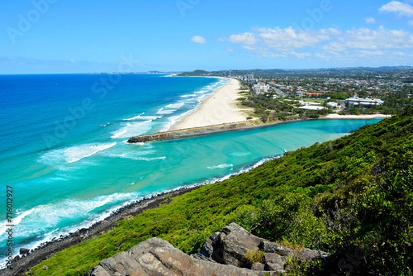 Fototapeta View toward Tallebudgera Beach from Burleigh Head National Park, QLD.
