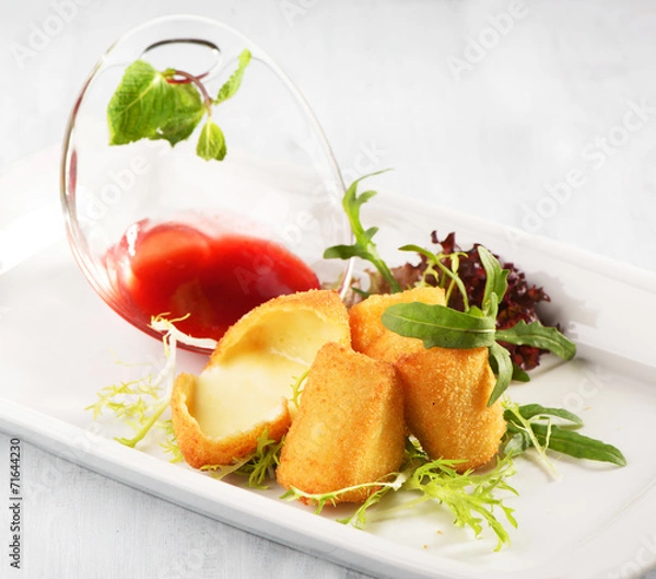 Fototapeta baked camembert