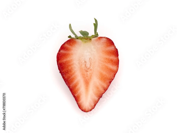 Fototapeta カットしたイチゴ　とちあいか