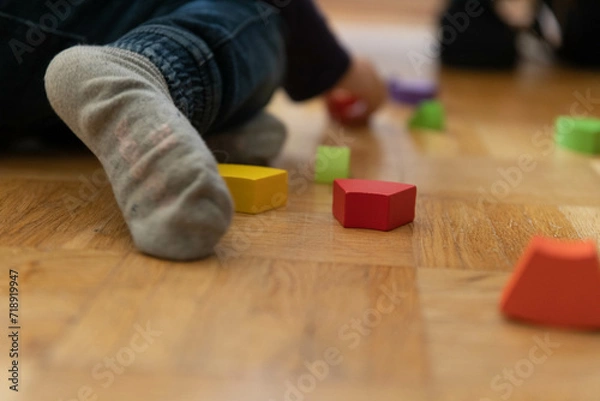 Obraz child playing with blocks