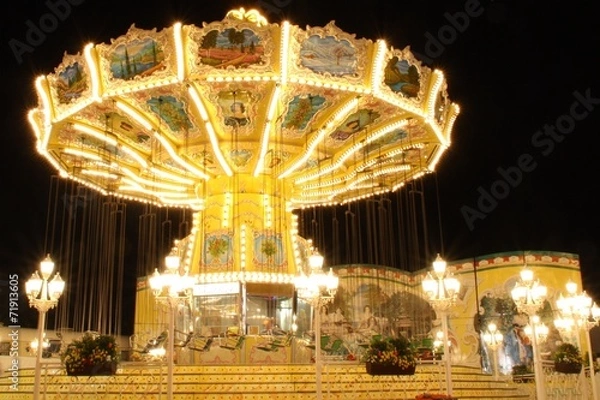 Fototapeta Kettenkarusell