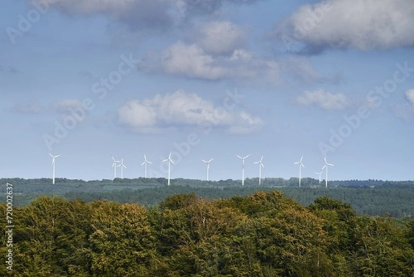 Obraz Towering Structure Generating Clean Electricity