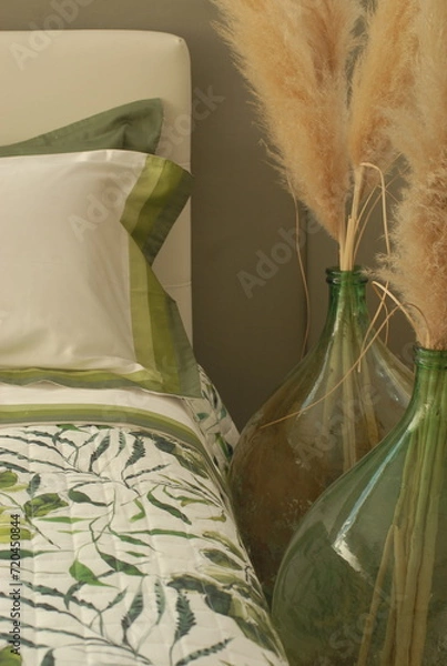 Obraz Letto bianco e verde