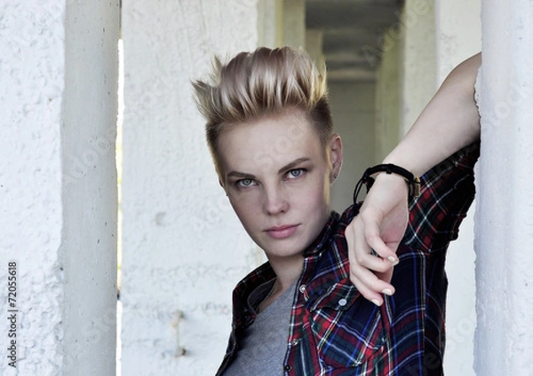 Obraz Девушка с ирокезом