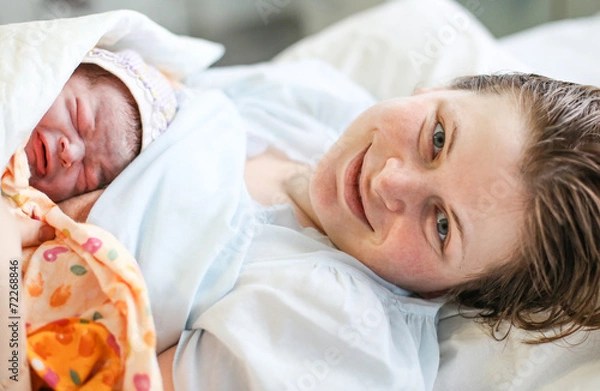 Obraz Mother with newborn