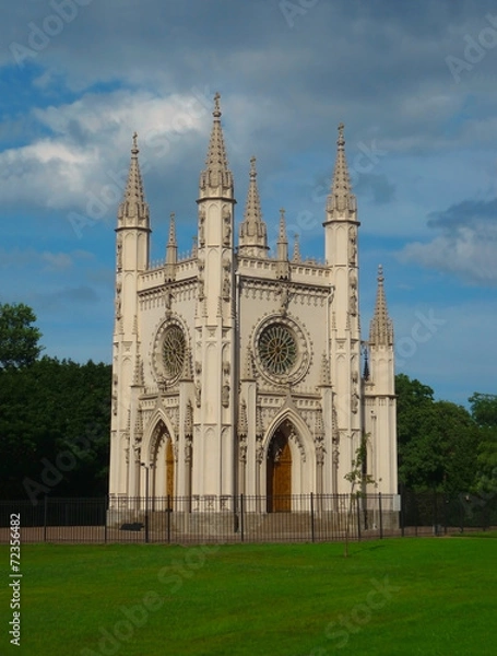 Fototapeta Готическая капелла в Петергофе