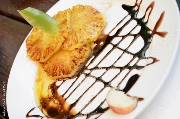 Obraz grilled pineapple with chocolate