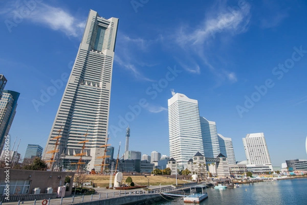 Obraz みなとみらいの運河の風景