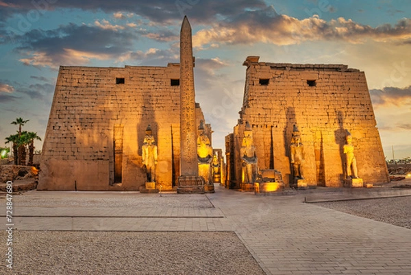 Fototapeta Temple of Luxor at sunset