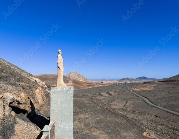 Obraz La Oliva, Fuerteventura, Spain, November 23, 2023; Aerial image of the monument Monumento a Miguel Unamuno near Tindaya Fuerteventura Canary Islands Spain 