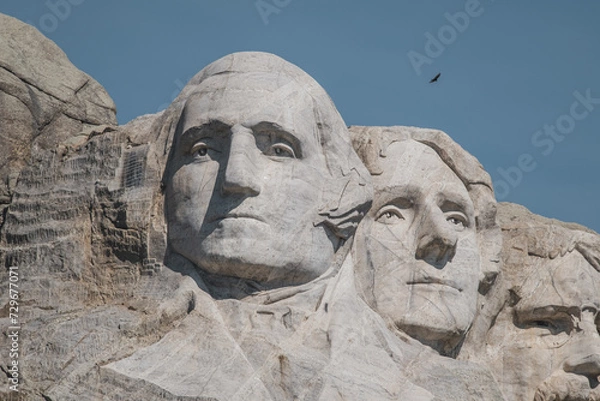 Fototapeta Close-up view of Mt. Rushmore, featuring the faces of four famous U.S. Presidents carved into the mountainside
