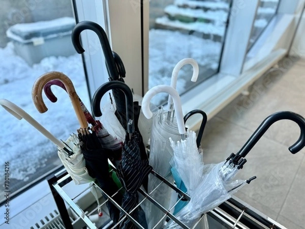 Obraz 玄関の傘たて