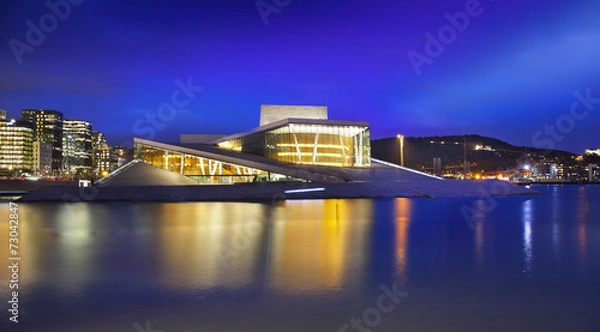 Obraz Opera w Oslo lub Norweska Opera Narodowa i Balet w Norwegii.