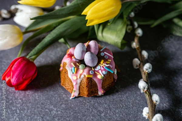 Obraz chocolate easter eggs with flowers easter