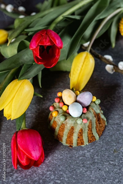 Obraz chocolate easter eggs with flowers easter