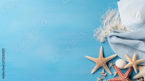 Fototapeta  hat starfish and seashells with blue background