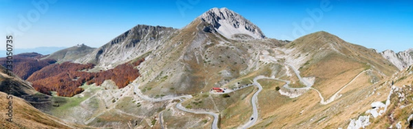 Fototapeta The Monte Terminillo massif seen from the slopes of Mount Elefante. In the center the peak of Terminillo 2217 m, to its left Monte Terminilletto and Monte Terminilluccio. View of the Vallonina with th