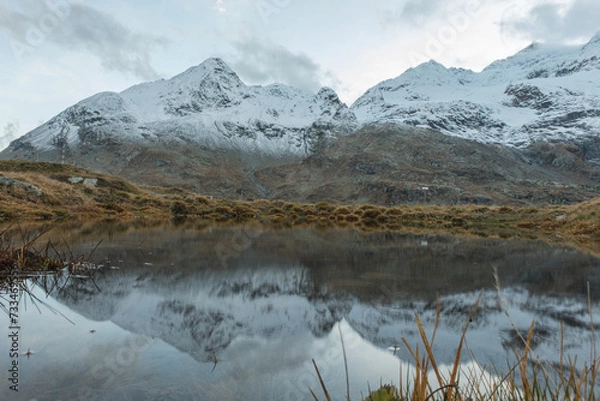 Obraz reflection of mountains in lake