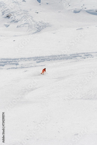Obraz Alpines Panorama: Schneebedeckte Gipfel und weite Aussichten