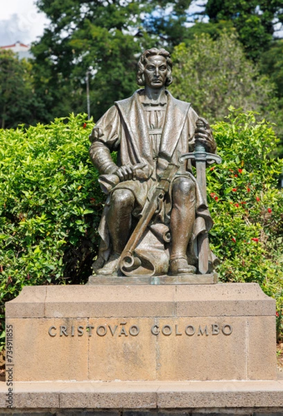Fototapeta Statue of Christopher Columbus in Santa Catarina Park, Funchal, Madeira, Portugal