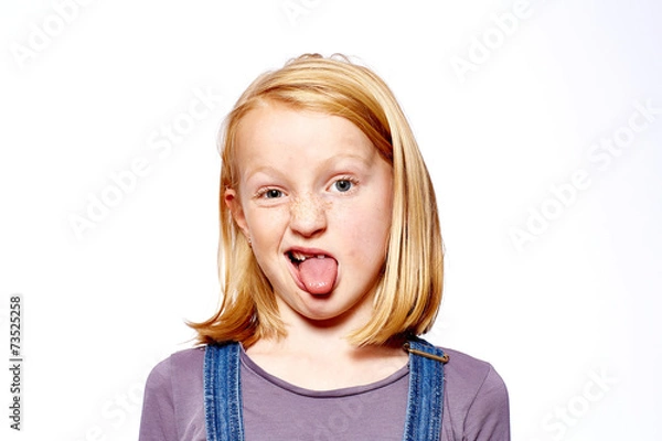 Obraz Mädchen macht eine Grimasse