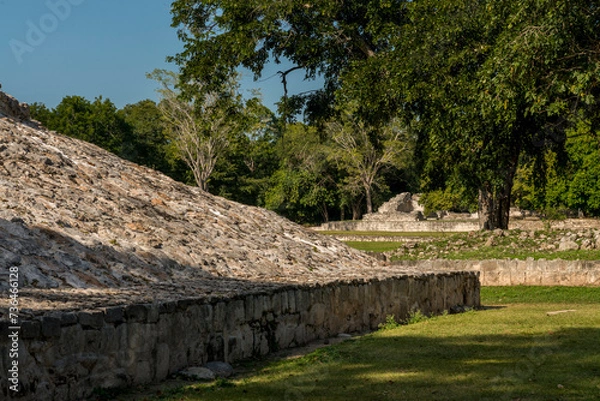 Obraz Antigua ciudad Maya de Edzná, en Campeche, México.