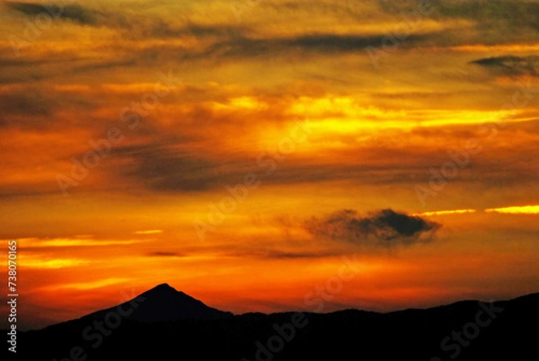 Obraz sunset over the mountains