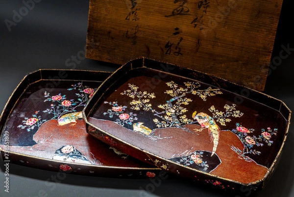Obraz 螺鈿　江戸　お盆　骨董　アンティーク　ヴィンテージ　幕末　木箱　大盆