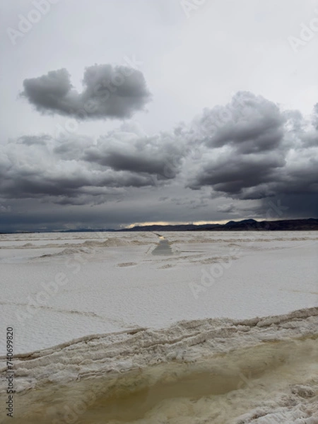 Fototapeta Lithium brine evaporation ponds in the altiplano in Jujuy Province, Argentina