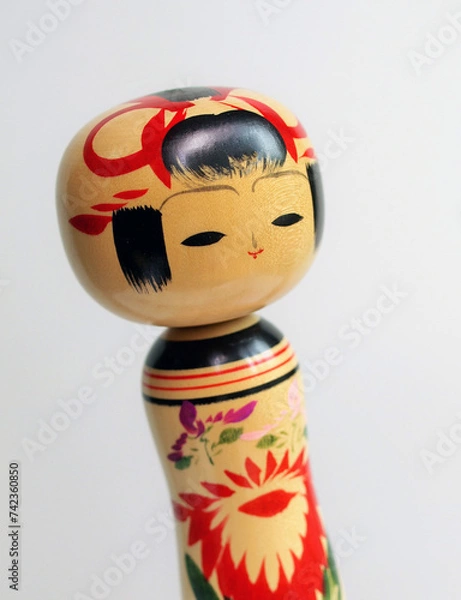 Obraz こけし人形のクローズアップ、こけし、白背景にコケシ