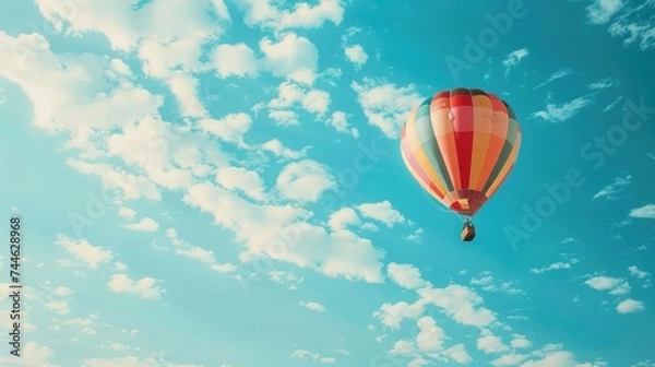 Fototapeta vintage heart balloon with colorful on blue sky concept of love in summer and valentine, wedding honeymoon