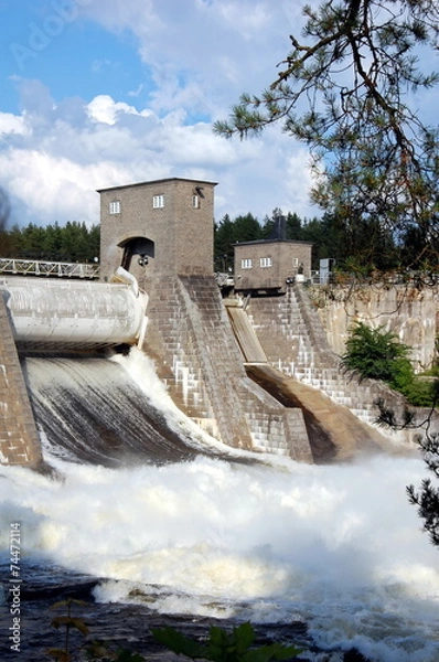 Obraz View of a hydroelectric power station dam in Imatra, Finland