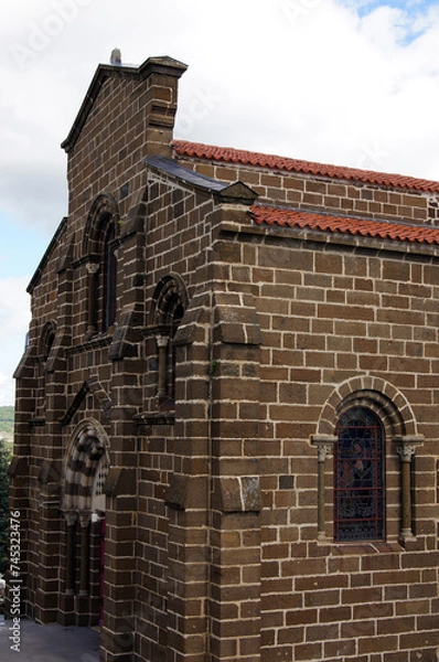 Obraz Façade de l'église de Polignac