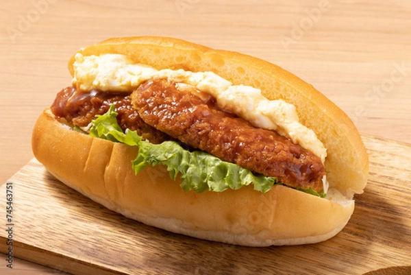 Fototapeta メンチカツ＆たまごサンド