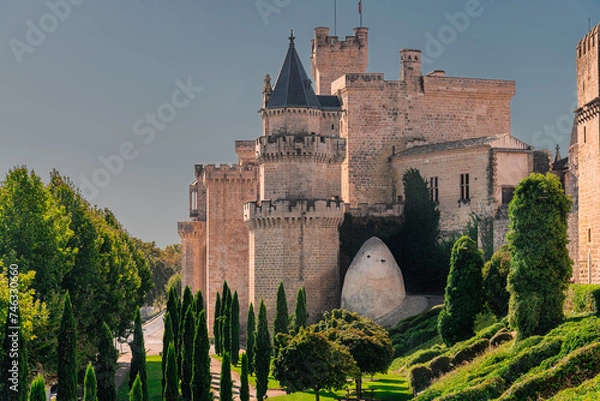 Obraz Palace of the Kings of Navarre or Royal Palace of Olite is a castle-palace in the town of Olite, in Navarre, Spain