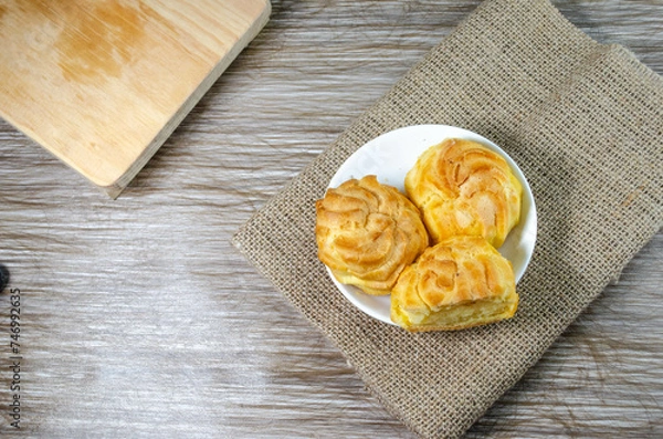 Obraz Soes Cake also known as Choux Pastry