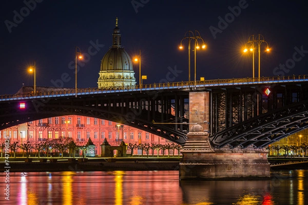 Fototapeta Theoder-Heuss-Brücke und Christuskirche in Mainz