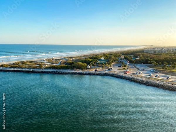 Fototapeta Jetty Park at Port Canaveral. Jetty Park, beautiful 35 acre park with a fishing pier, beach and RV campground. Cape Canaveral on Space Coast near Cocoa Beach.