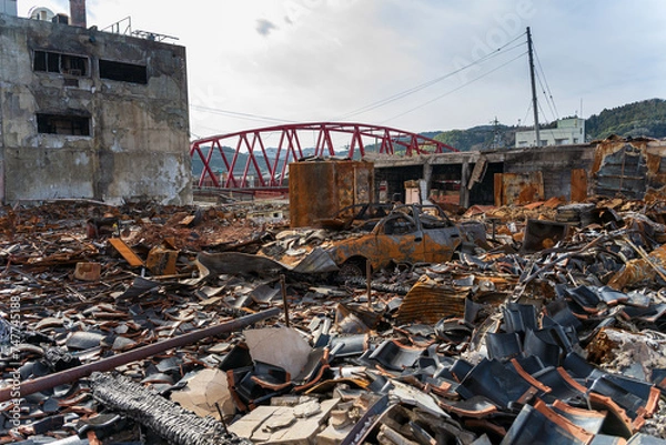 Fototapeta 能登半島地震 輪島朝市通りの被災現場の風景