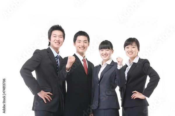 Fototapeta 스튜디오 안의 일하고 있는 비즈니스맨과 비즈니스 우먼