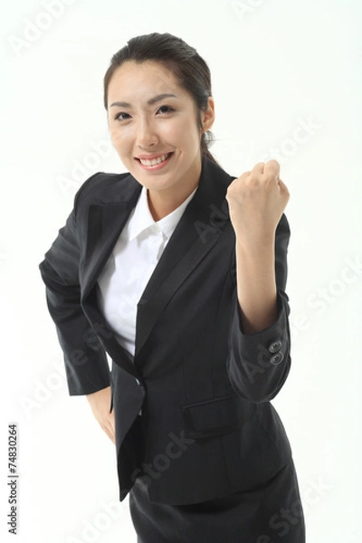 Fototapeta 스튜디오 안에서 제스처 취하고 있는 비즈니스 우먼