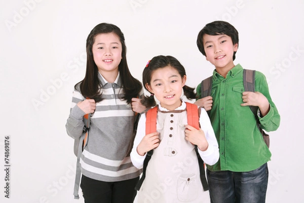 Obraz 웃으며 서있는 아시안 어린이들
