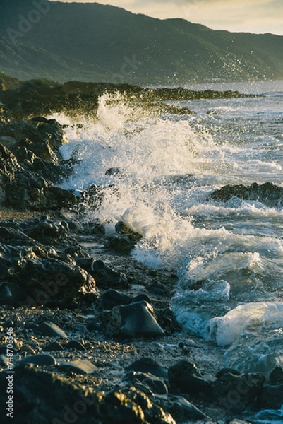 Fototapeta waves and rocks