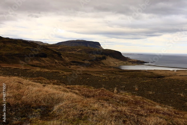 Fototapeta The Snæfellsjökull National Park is a national park of Iceland located in the municipality of Snæfellsbær the west of the country