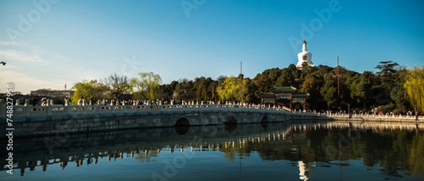 Obraz Beihai park white tower