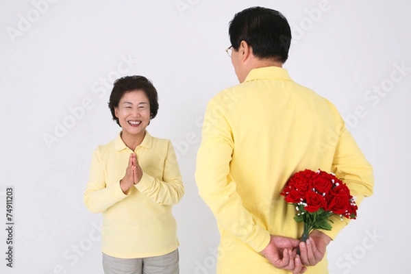 Fototapeta 즐거운 노부부의 일상생활