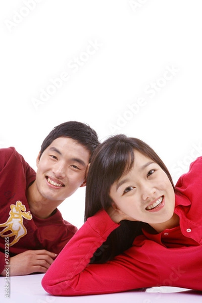 Fototapeta 스튜디오 속 젊은 커플